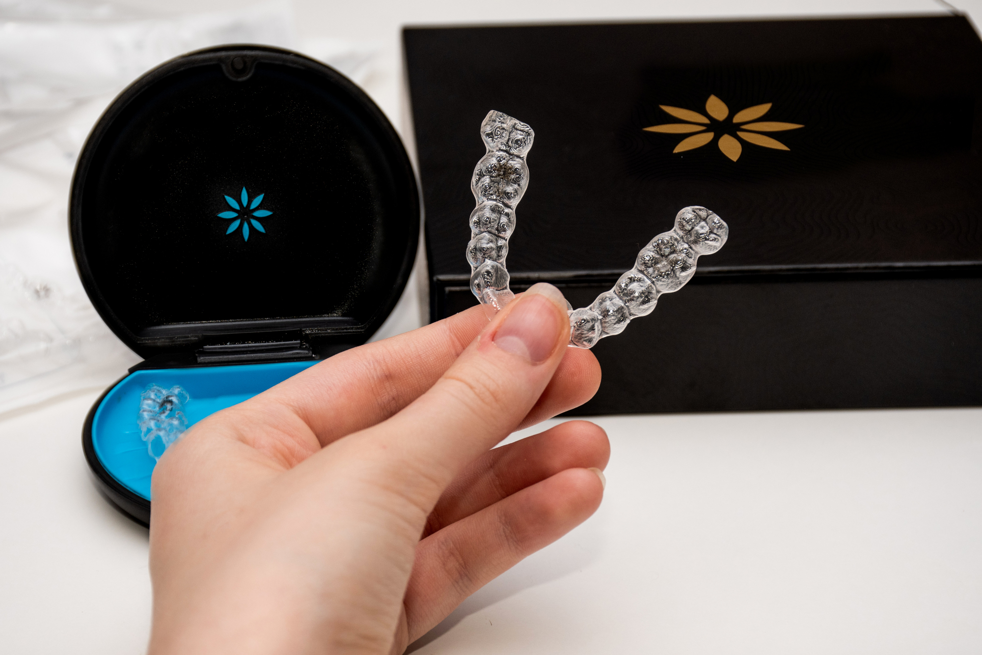 Qu'est-ce que le Traitement Invisalign ? Guide Complet du Système